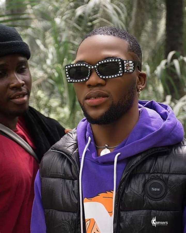 Ajura Biography: Age, Songs, Net Worth, Wikipedia, Girlfriend, Record Label, Albums, Photos