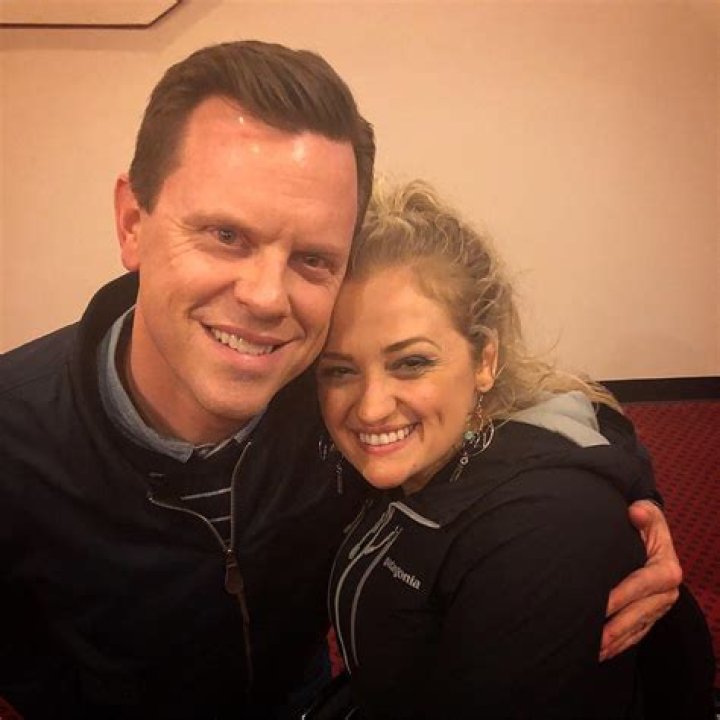 Ali Stroker Biography, Husband, Accident, Married, Net Worth, Now, Family