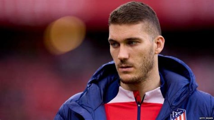 Atletico Madrid Goalkeeper Ivo Grbic's Biography, Football Career, Stats, Net Worth, Salary, Contract, Girlfriend and Relationship Status