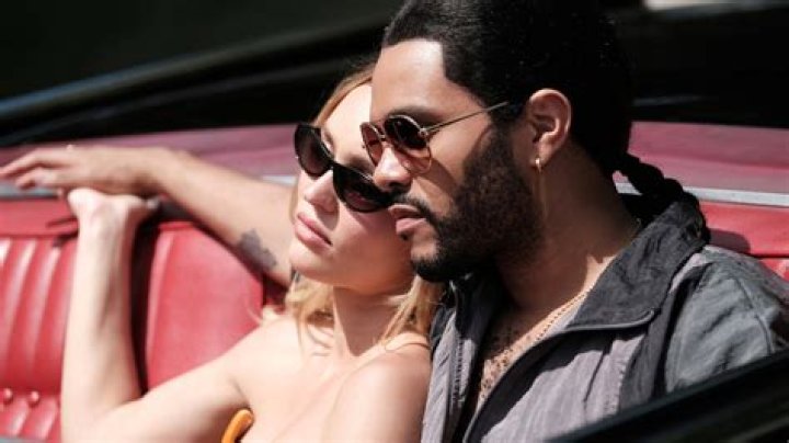Bella Hadid Flirting With Mystery Man: Cheating on The Weeknd In St Barts?