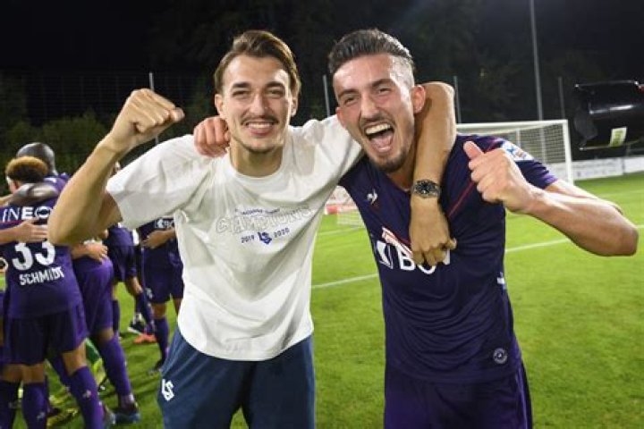 Brighton's Centre-Forward Andi Zeqiri's Biography, Parents, Net Worth, Salary, Earnings, Contract, Girlfriend ad Relationship Status