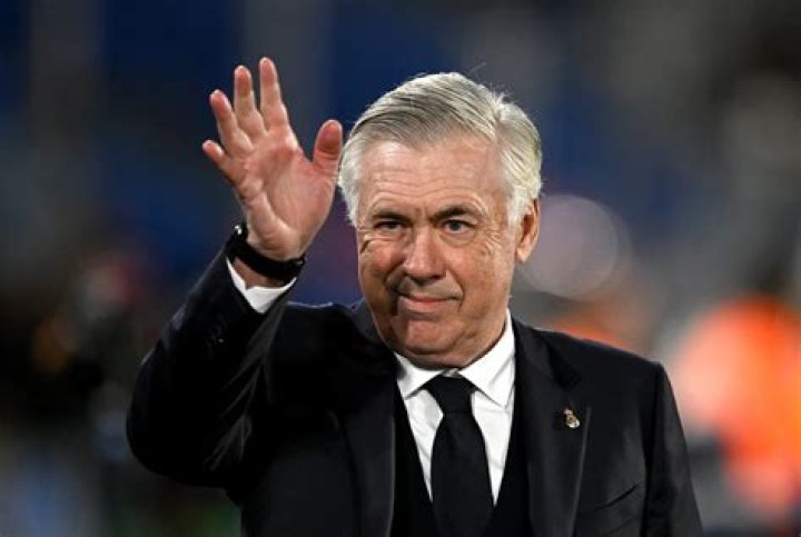 Carlo Ancelotti Histoire de l'enfance Plus Untold Biographie Faits