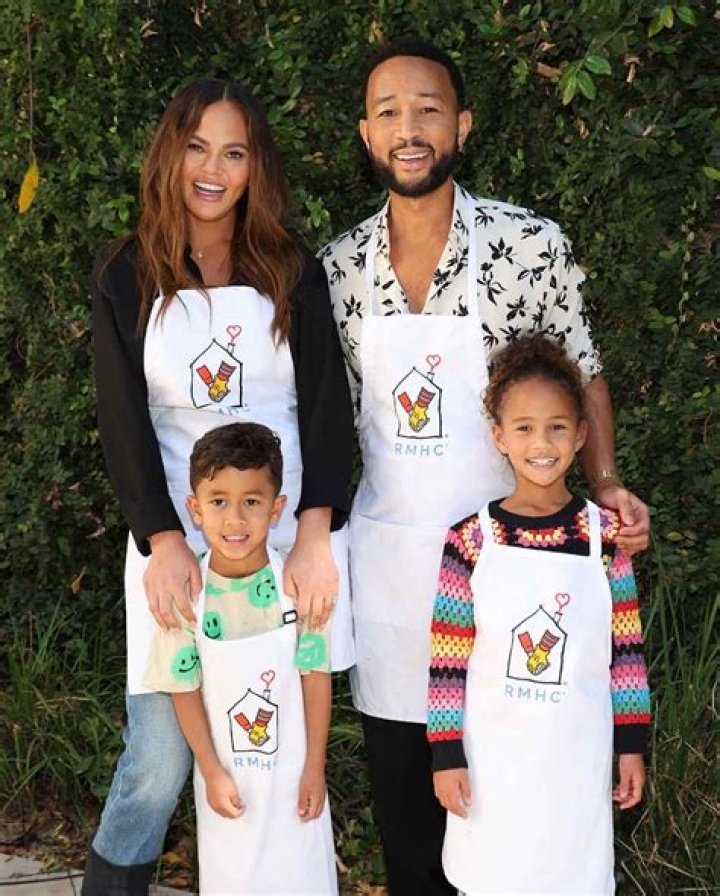 Chrissy Teigen and John Legend Celebrate Daughter Luna’s 5th Birthday On A Boat – Celeb Secrets