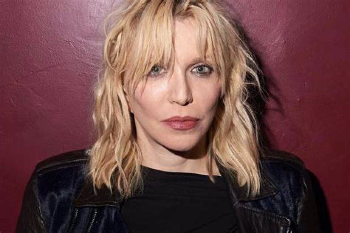 Courtney Love Reacts To Her Iconic Fashion Moment Going Viral