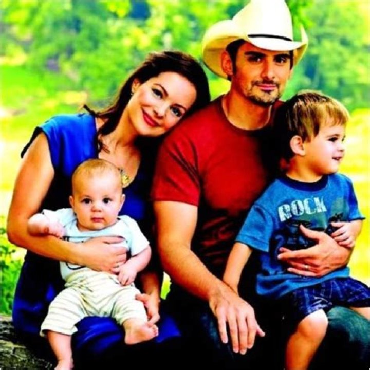 Does Brad Paisley Have Kids?