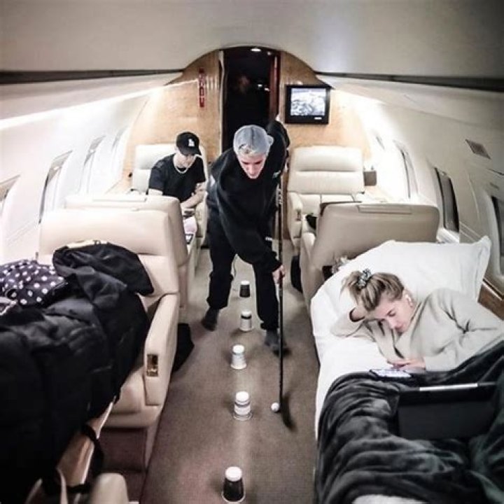Does Justin Bieber Own a Private Jet?