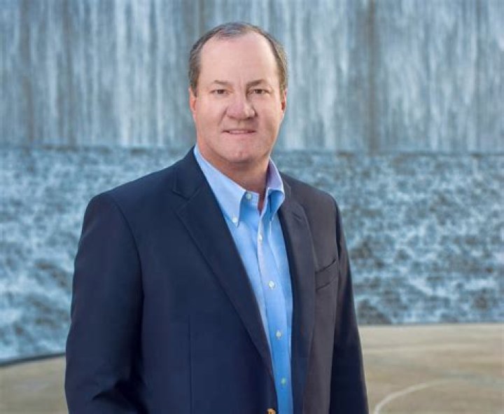 Fame | Glen Ray Hines net worth and salary income estimation Apr, 2024