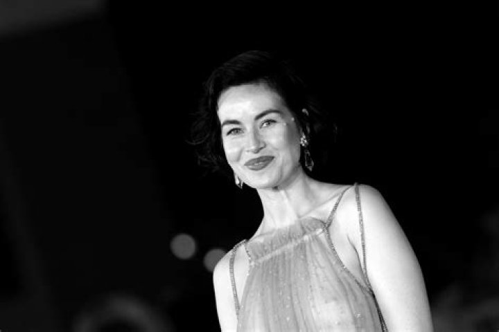 Fame | Maimie McCoy net worth and salary income estimation Apr, 2024