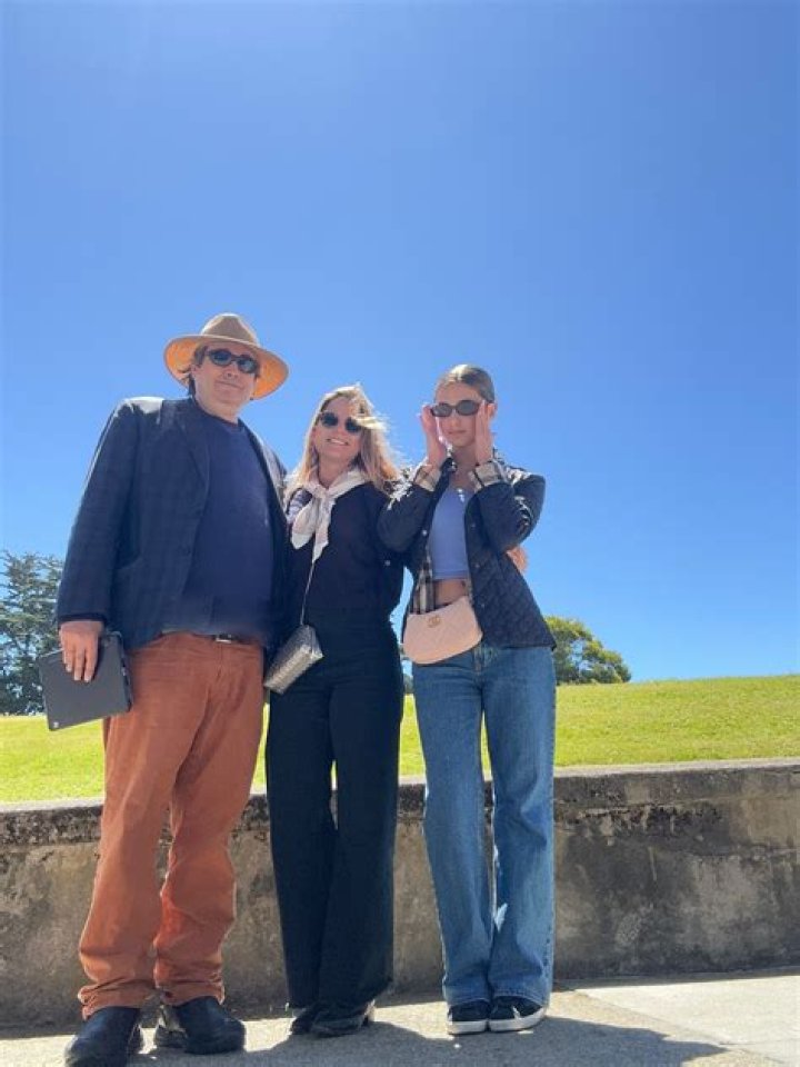 Fame | Silvia Núñez del Arco net worth and salary income estimation Apr, 2024