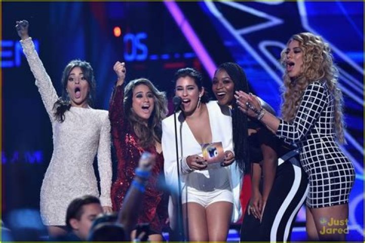 Fifth Harmony Turns It Up At Premios Juventud 2015