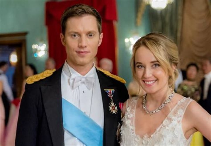 Get to Know PROM’s Jonathan Keltz! – Celeb Secrets