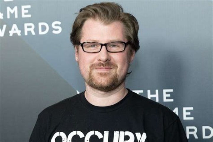 Hire Justin Roiland For an Appearance at Events or Keynote Speaker Bookings.