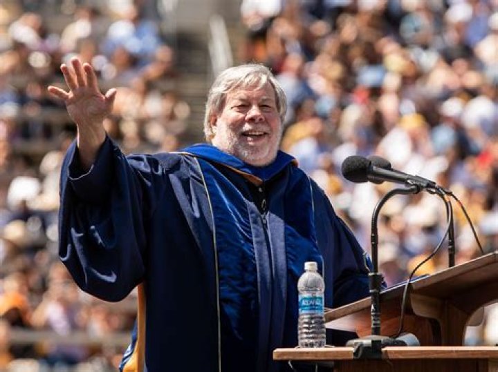 Hire Steve Wozniak to Speak at Events