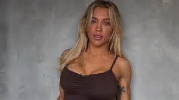 Is Tammy Hembrow a Millionaire? Net Worth Revealed