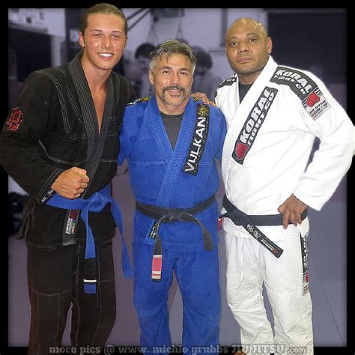 JIMMY CHHIU, LEO HOWARD – Celeb Secrets