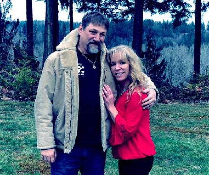 Johnathan Hillstrand Net Worth, Married, Wife, Children, Wiki-Bio