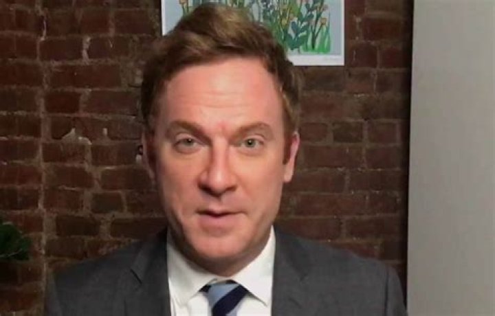 Jonathan Lemire Wikipedia: His Wife, Salary, Net Worth, Family, and Bio Facts