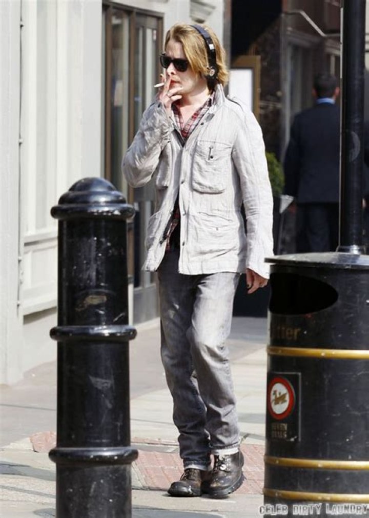 Macauley Culkin Smokes 60 Cigarettes a Day – Report