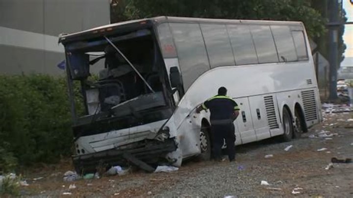 Mark Chesnutt's Tour Bus Involved In Crash