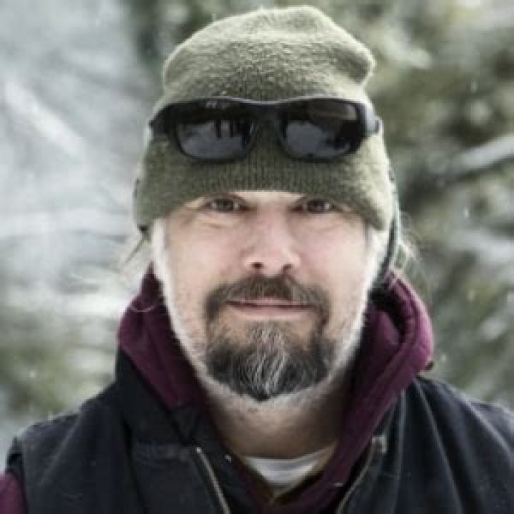 Matt Dix Wikipedia; Age, Wife, Family, Net Worth, Maine Cabin Masters, Facts