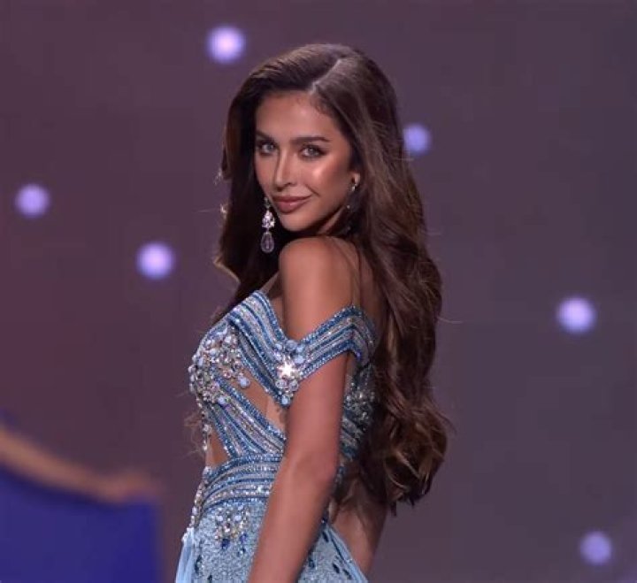 Nadia Mejia – Celeb Secrets