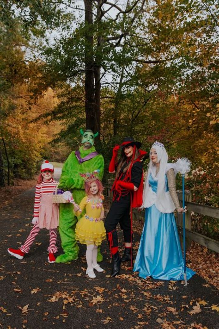 Nick Jonas Just Won Our Vote for Best Halloween Costume This Year – See the Pic! (@nickjonas) – Celeb Secrets