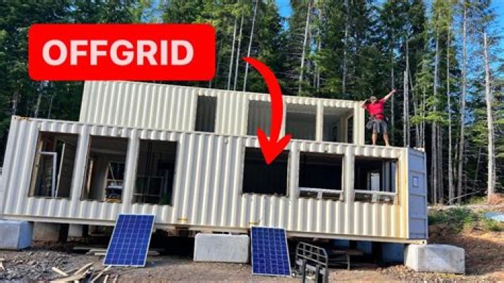 Off Grid w/ Jake & Nicolle video statistics