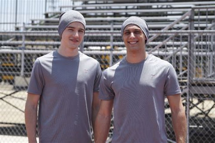 PARKER MACK, BRETT SMRZ – Celeb Secrets