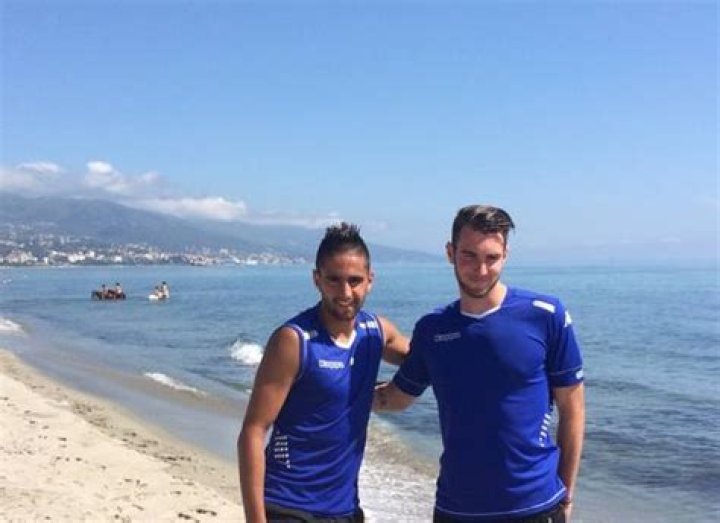 Ryad Boudebouz Bio, Age, Height, Net Worth, Salary, Market Value, Stats, Transfer, & Girlfriend