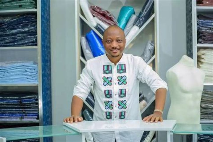 Seyi Vodi Biography: Net Worth, Wife, Cars, Age, Designs Prices, Instagram, Office Address, Location