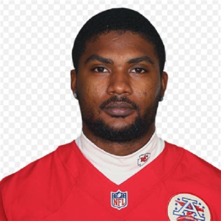 Spencer Ware owns Yeslawd -YL after NFL retirement; His Salary, Earnings, Married, Life, Wife, Children, and More