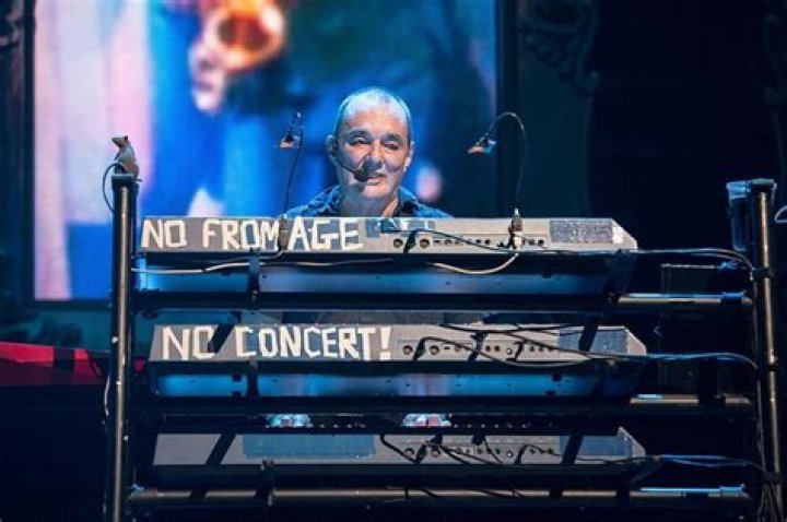The Stranglers Keyboardist David Greenfield Dies After Contracting COVID-19
