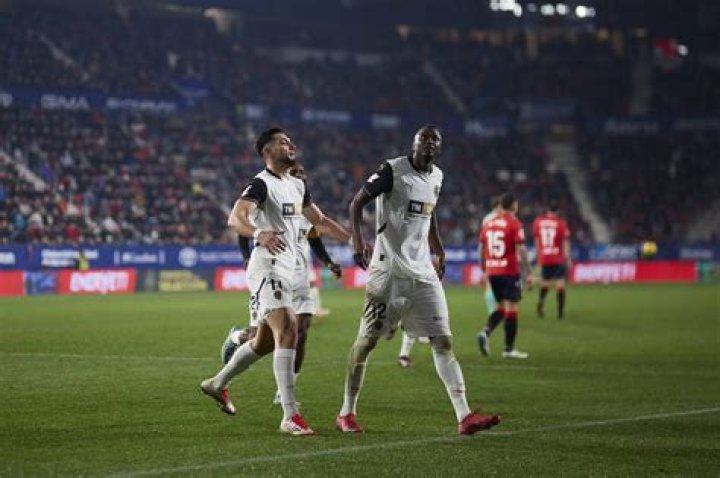 Umar Sadiq's Sensational Strike: Real Sociedad's Star Shines Again