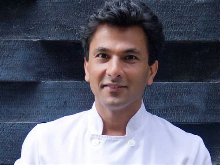 Vikas Khanna Biography: Age, Wife, Net Worth, Movies, Nationality, Books, Wikipedia, Instagram