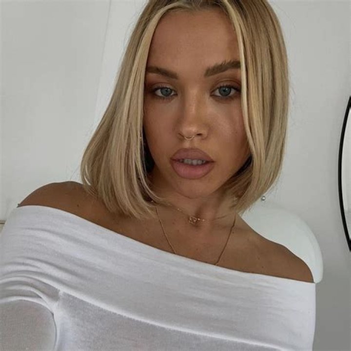 What Ethnicity Is Tammy Hembrow?