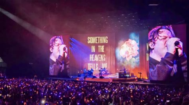 Where Does Lewis Capaldi Live?