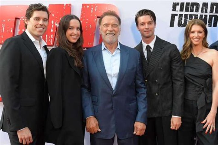 Who Are Arnold Schwarzenegger’s Closest Friends?