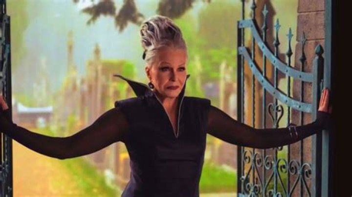 
Zingha Hester' Husband Devin Hester's Net worth: Detail about his Salary, Career and Awards